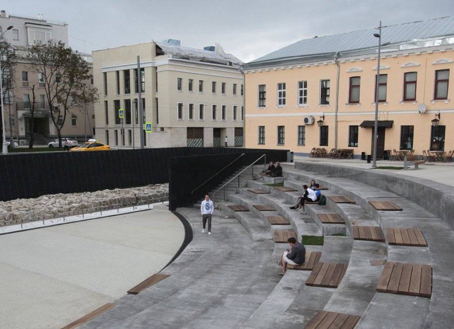 Хохловская площадь после реконструкции