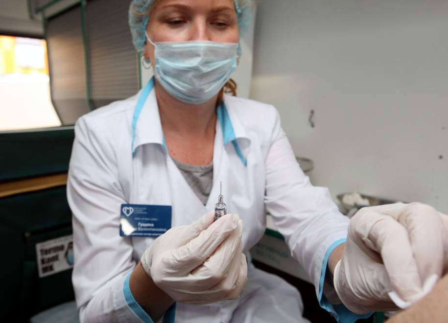Прививку от гриппа сделали уже 3,3 млн москвичей