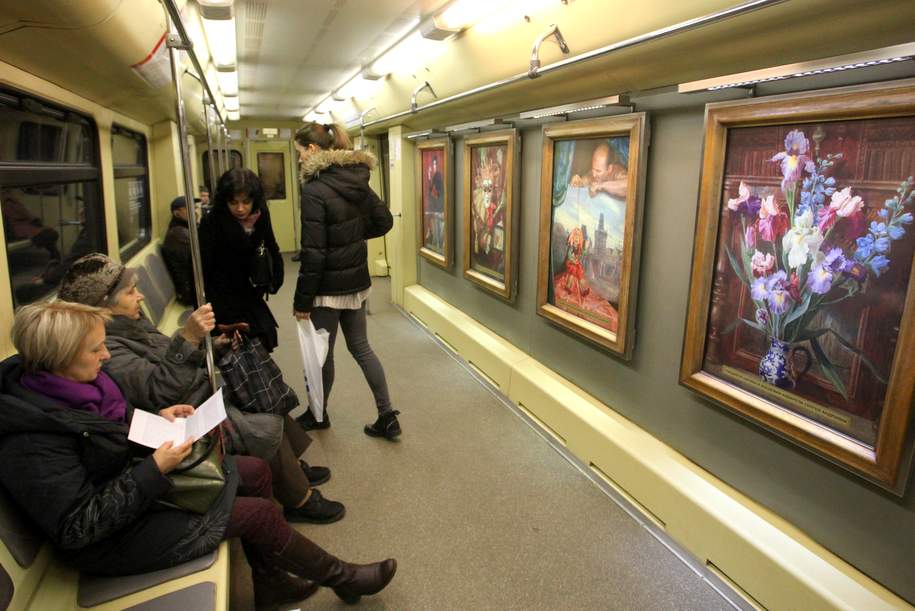 В метро появятся три тематических поезда до конца года