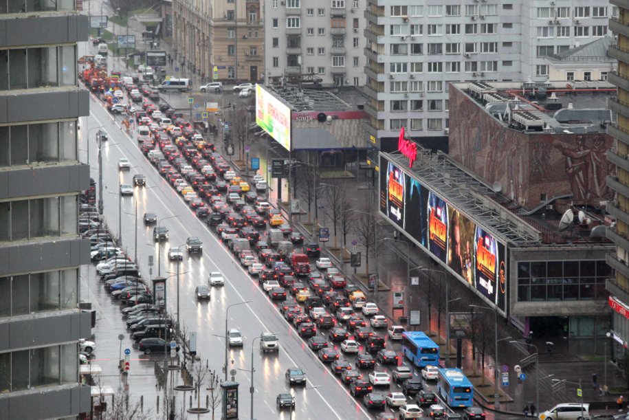 Ситуация с загруженностью дорог в столице улучшилась за год