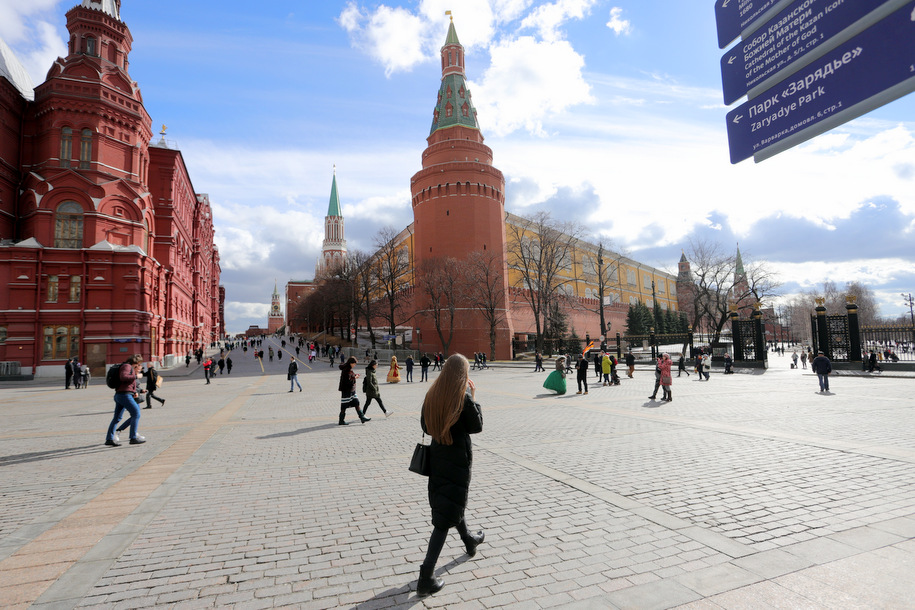 Погода солнечный тверская. Солнечная погода в Москве. Солнце Москвы. Солнечная москвм сегодня. Солнечный день в Москве.