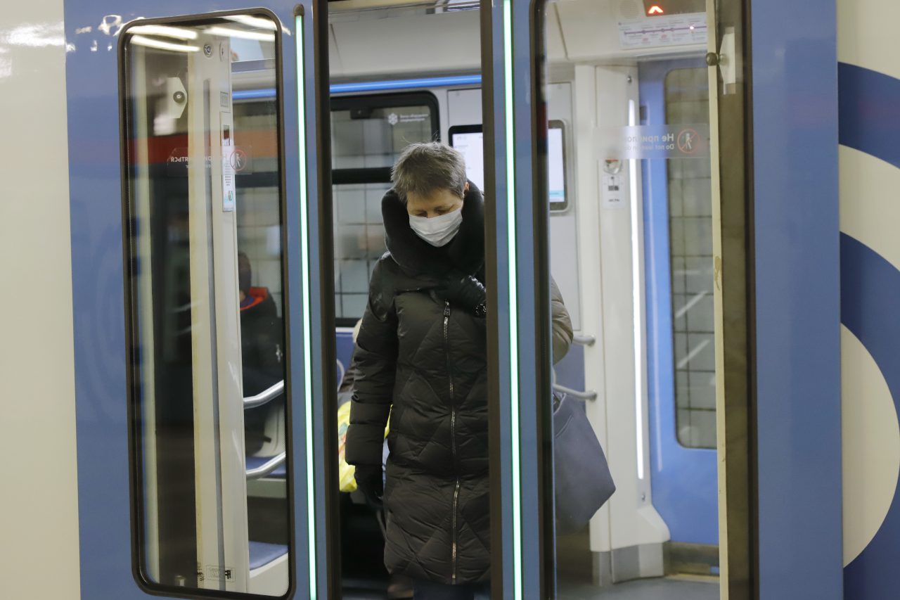 В Москве ввели новые ограничения по передвижению граждан из-за коронавируса