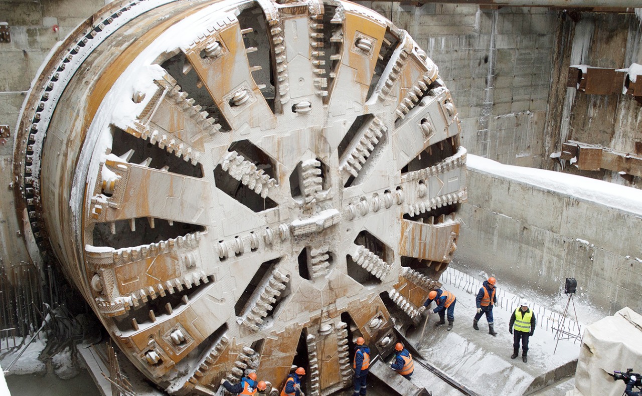 Щит-гигант «Победа» завершил тоннелепроходку на востоке БКЛ