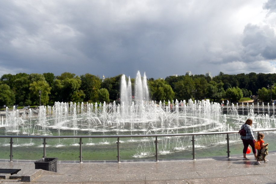 Светодинамический фонтан в парке музея-заповедника «Царицыно» отремонтируют