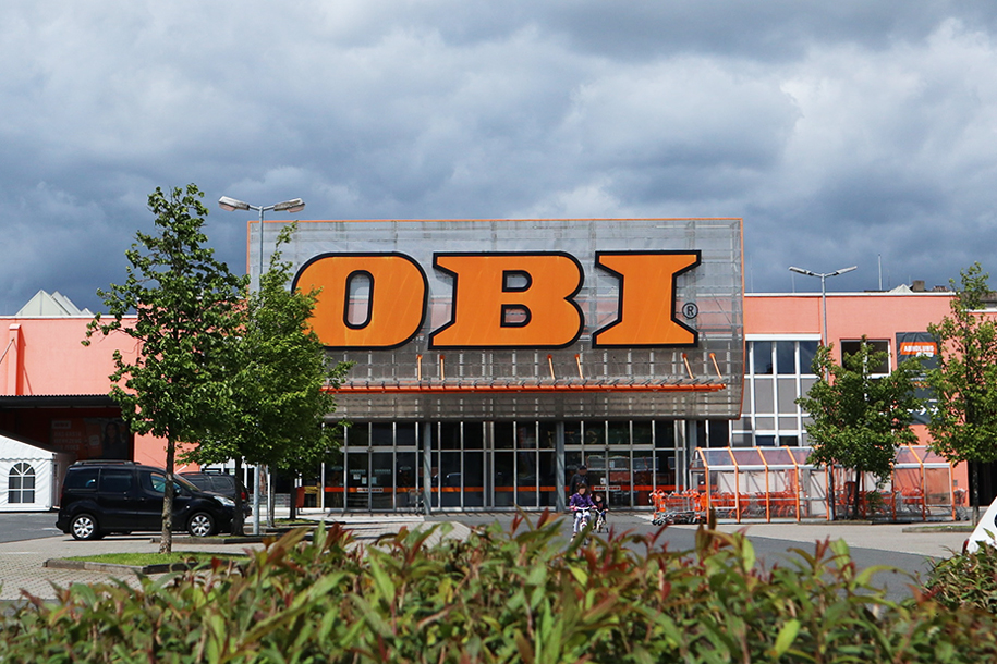 Гипермаркеты OBI возобновят работу в России