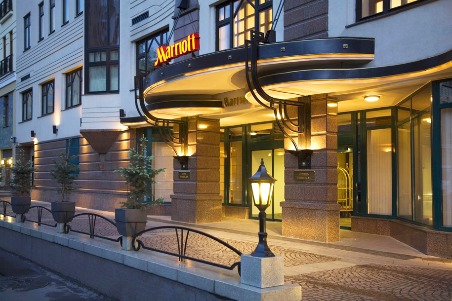 Сеть Marriott приостановила работу в России