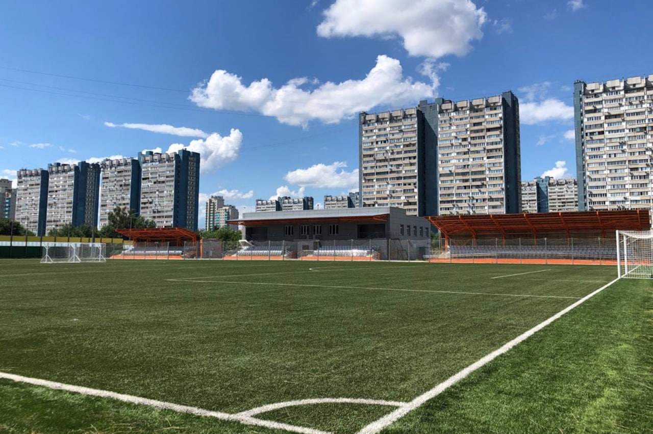 В Москве построено 14 новых футбольных полей