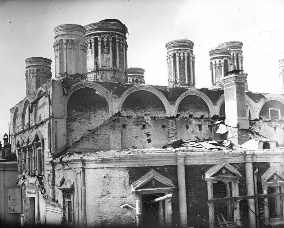 Разрушенные храмы большевиками