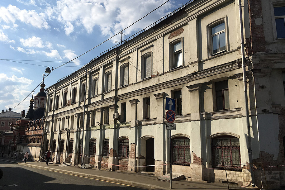 Дом Ярошенко: старейший жилой дом Москвы