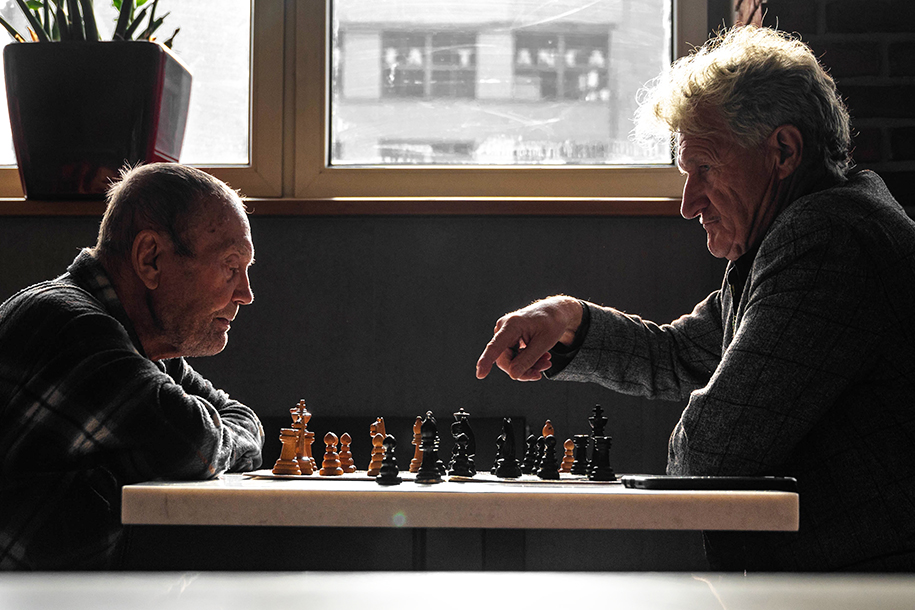“Московское долголетие” проводит общегородской шахматный турнир