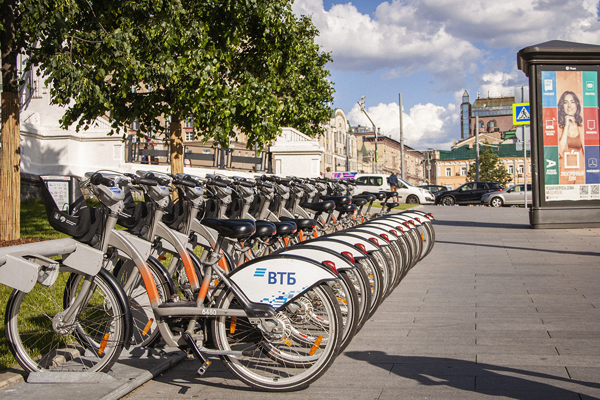 В Москве установят три тысячи велопарковок нового типа