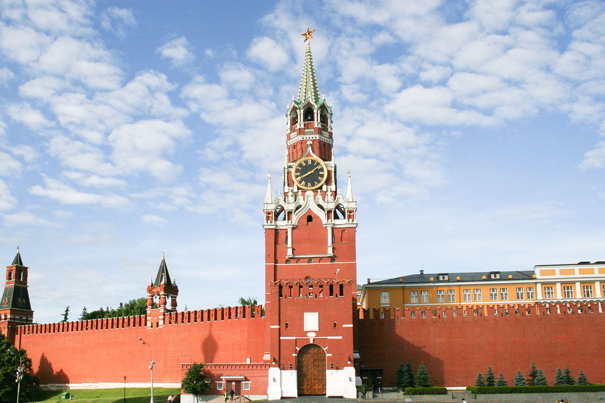 Московские истории: Спасская башня Кремля как Россия в миниатюре