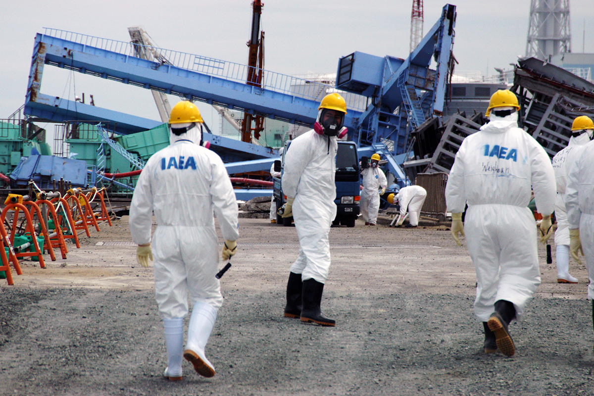 Япония приступила к сбросу слаборадиоактивной воды в океан