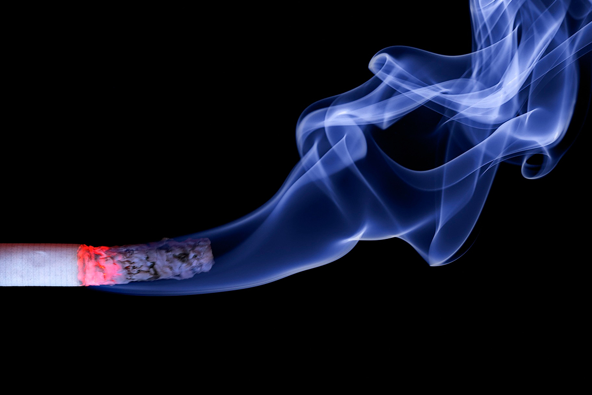 У курящих подростков снижается объем серого вещества в мозге