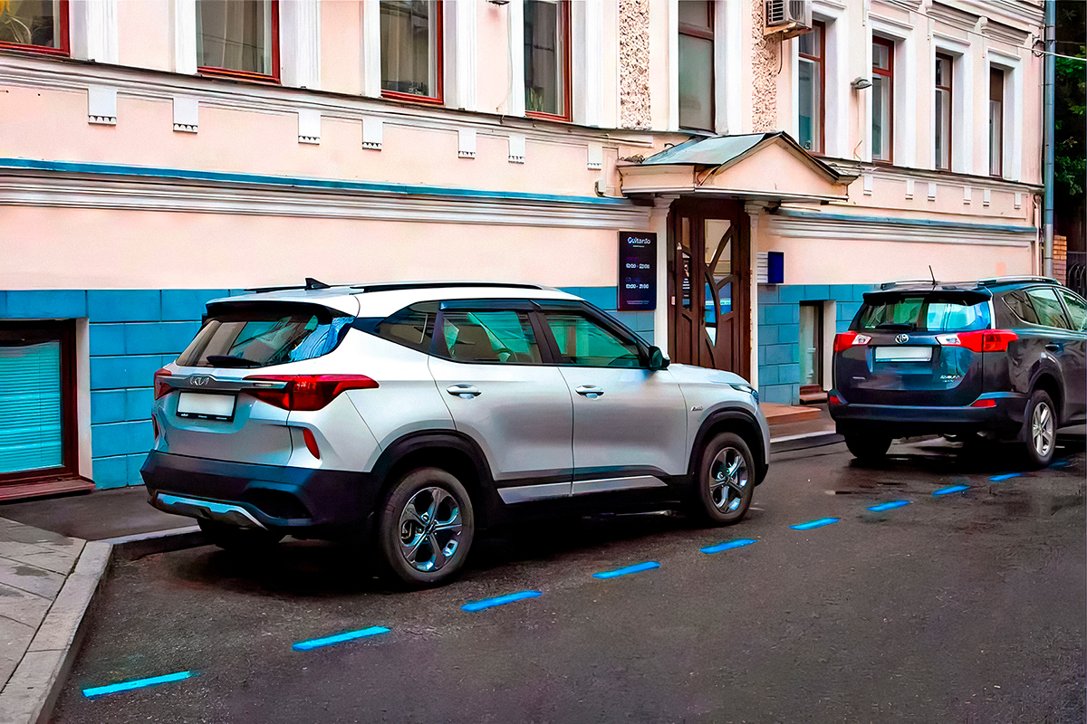 Все платные автостоянки в Москве обозначат синей разметкой