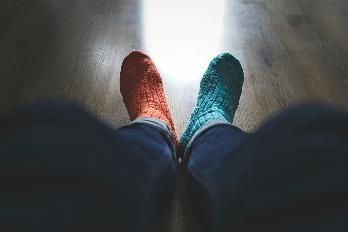 Ученые создали умные носки для пациентов с деменцией