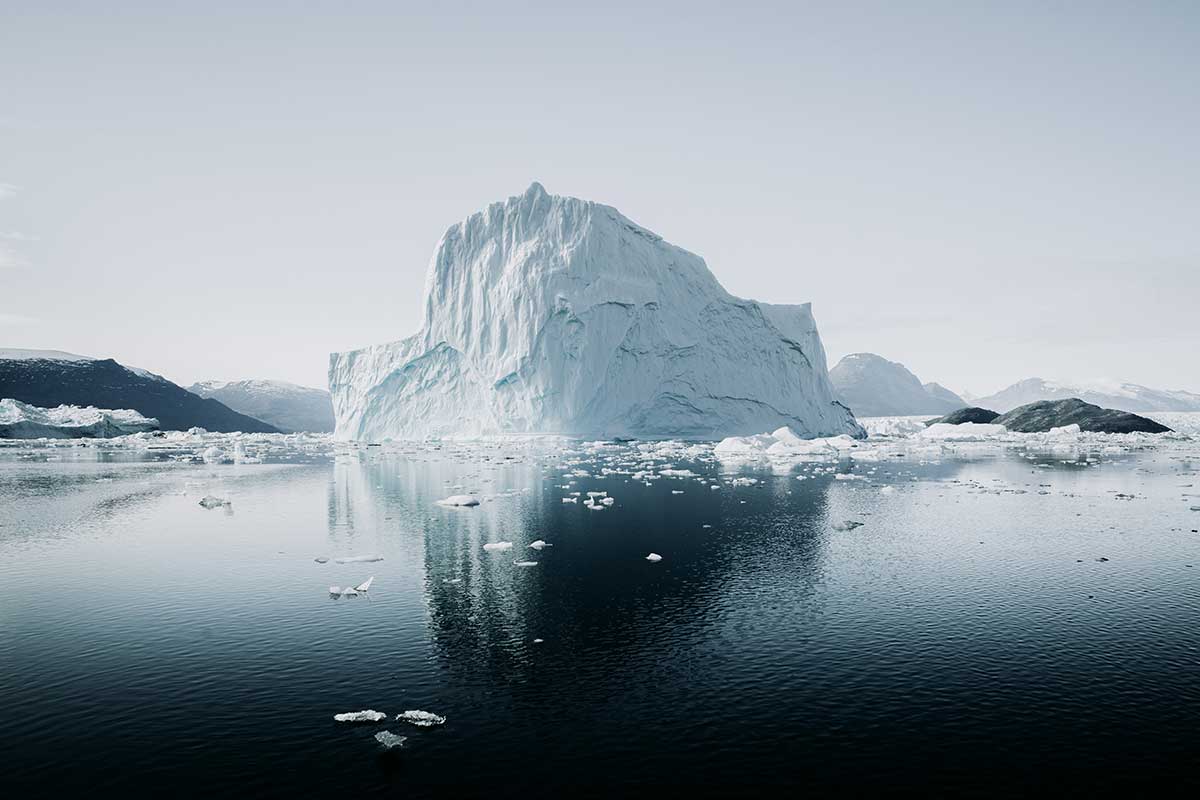 Айсберг размером с пол-Адыгеи движется в Южную Атлантику