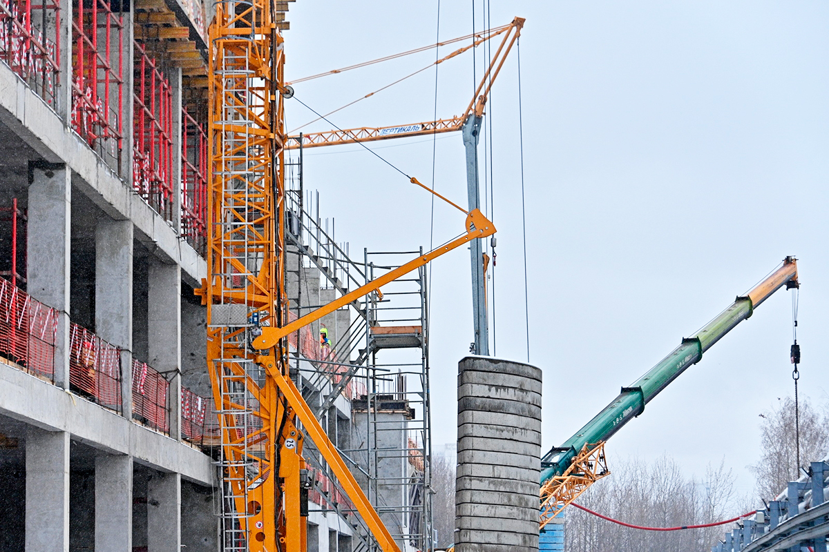 Андрей Бочкарёв: Более 30 тысяч кубометров бетона уложено при строительстве отстойно-ремонтного корпуса электродепо «Южное»