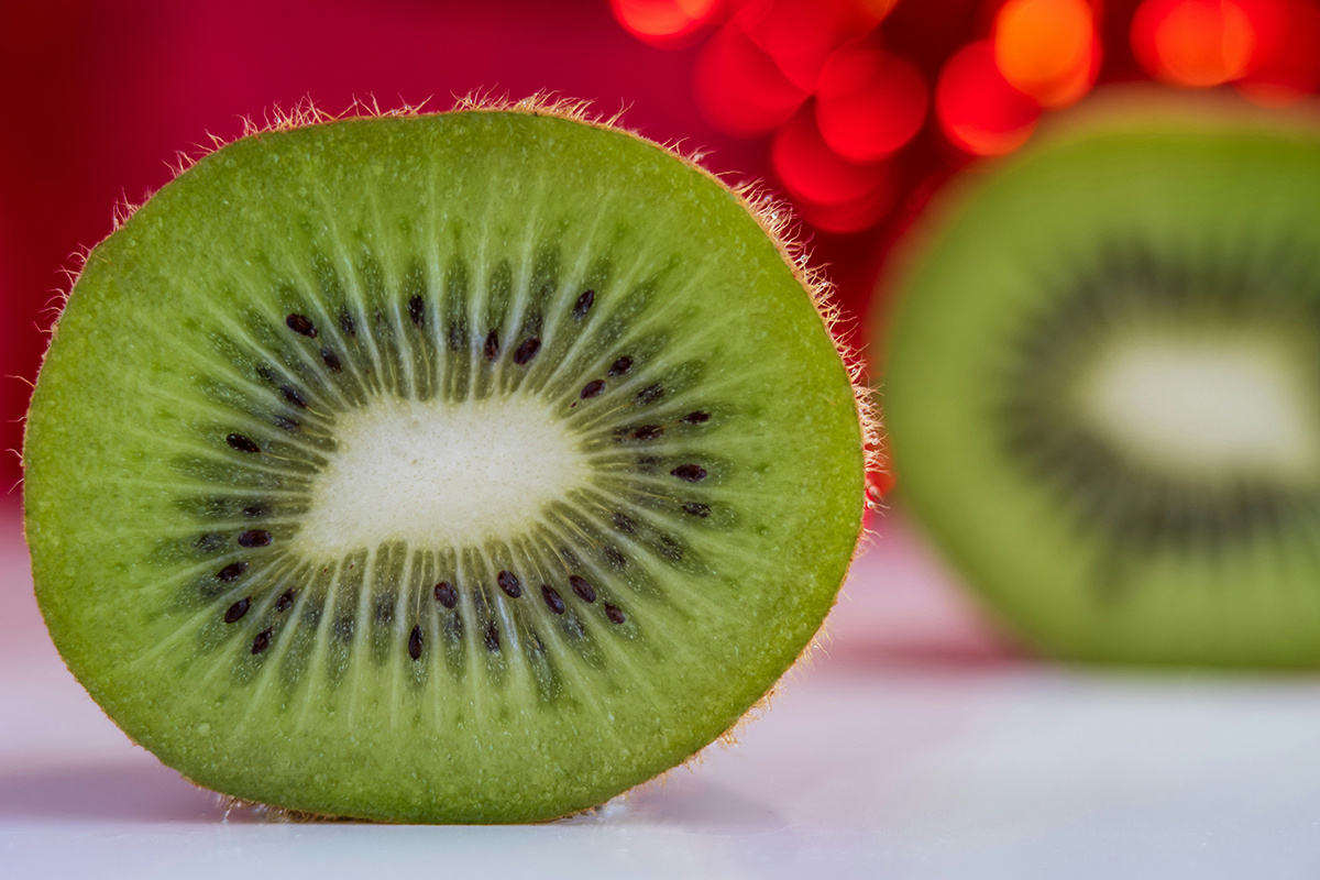 Ученые назвали фрукт, улучшающий настроение за 4 дня