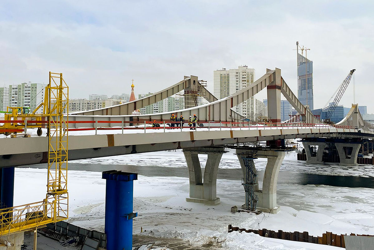 Собянин: Мост между Мневниковской и Филевской поймами достроим в этом году