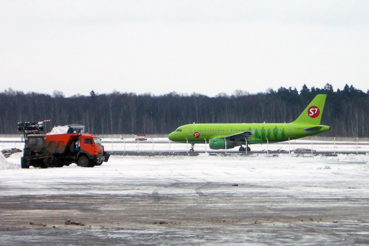 S7 Airlines поменяла алгоритм обработки самолетов против льда