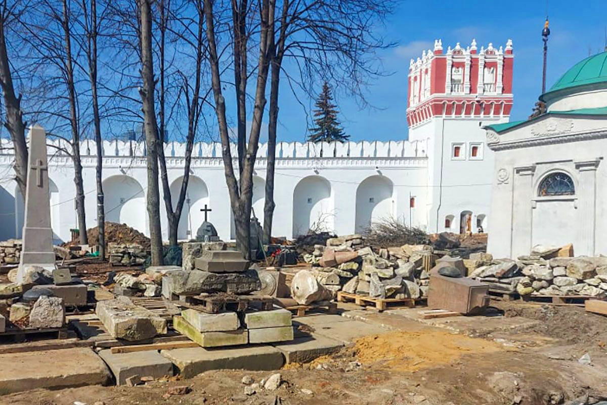 Следы старинного некрополя найдены на территории Новодевичьего монастыря