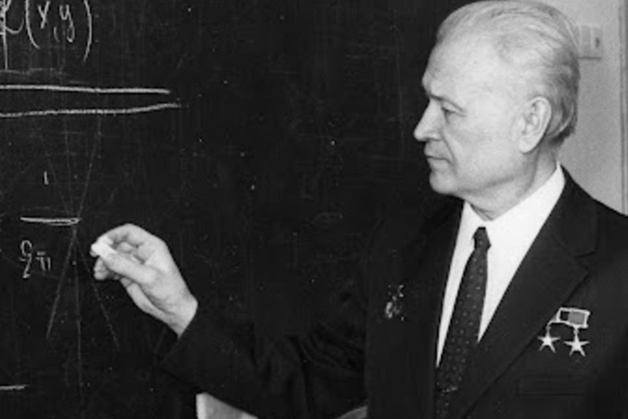 Музей космонавтики приглашает на выставку в честь 110-летия Владимира Челомея «Я такое придумал…»