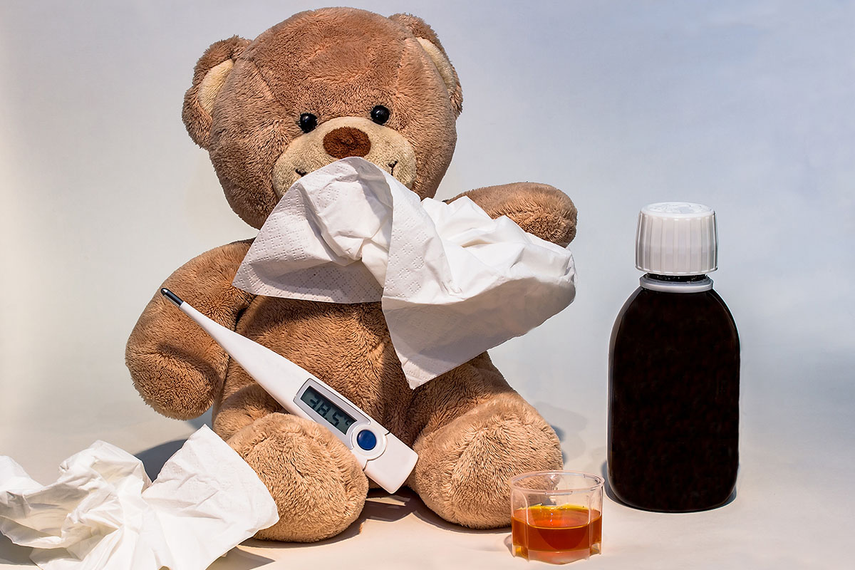 Трудоболики: более 40 % россиян при ОРВИ и гриппе отказываются от больничных