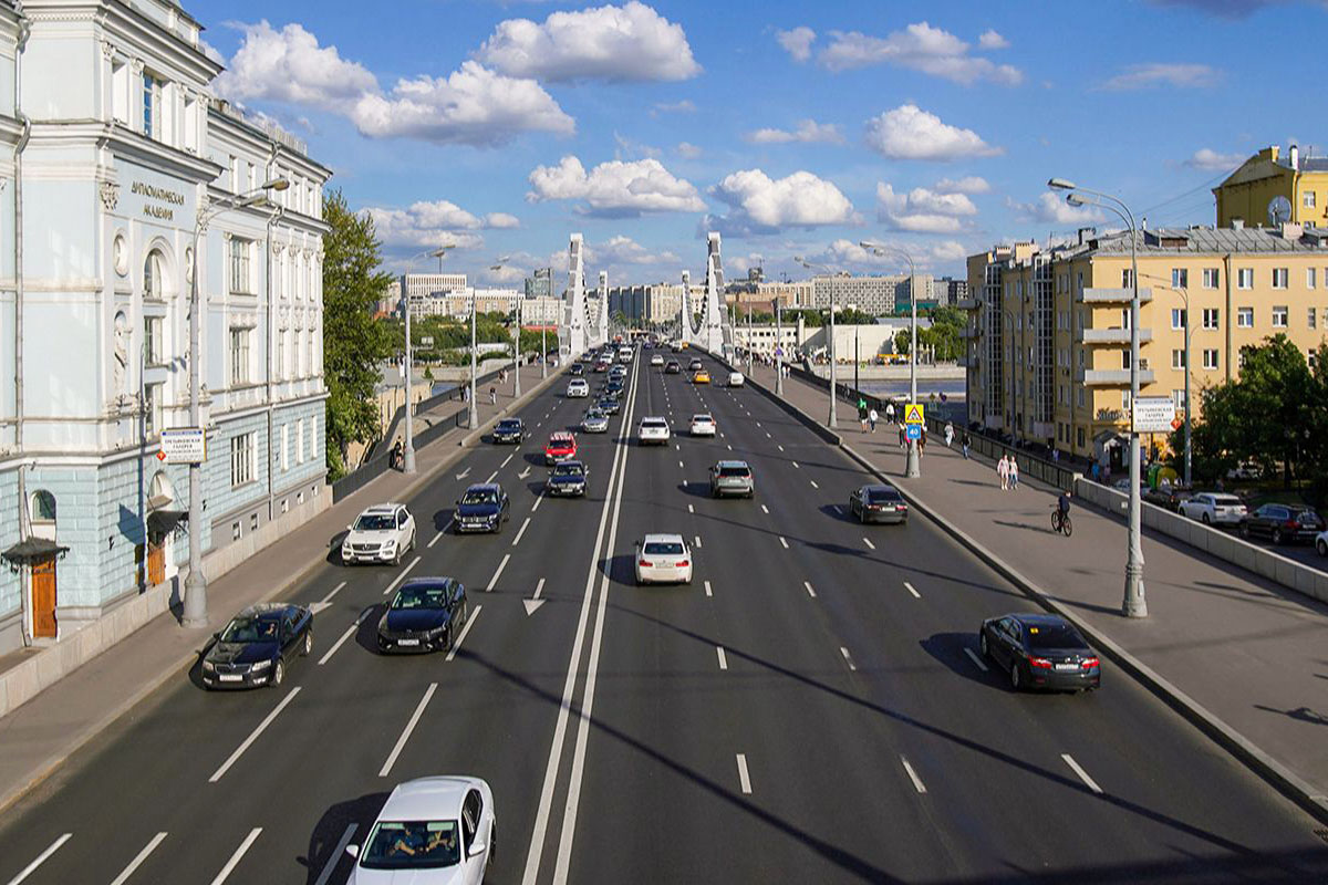 Дорожные камеры в Москве зафиксировали более 1,5 млн правонарушений за полгода