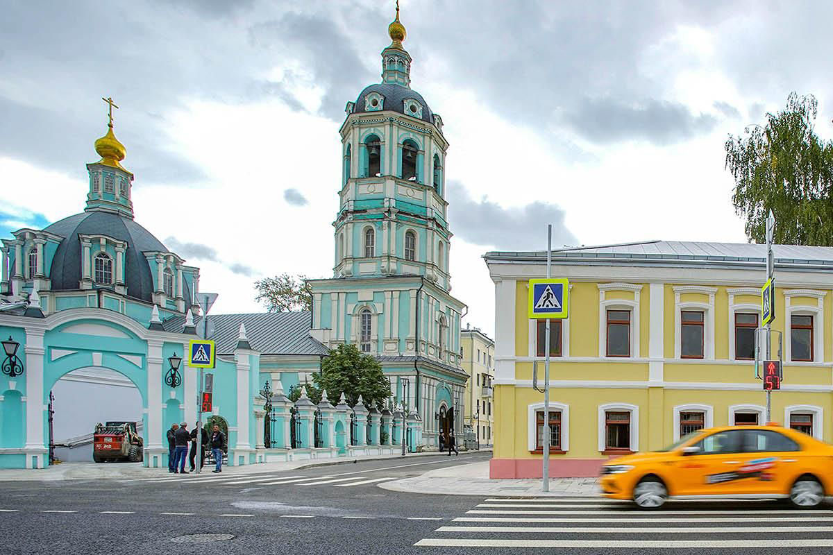 Специалисты отреставрируют фасады храма Николы Заяицкого в Замоскворечье