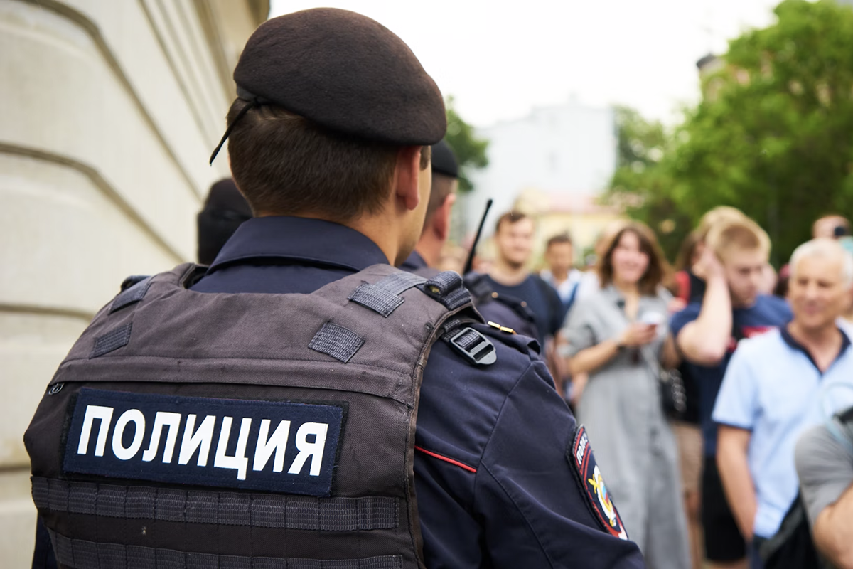 В Москве при взрыве машины бизнесмена пострадали три человека