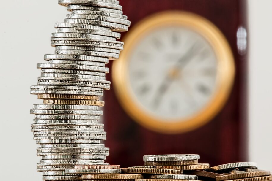 В третьем квартале 2025 года потребкредитование в РФ сократилось на 33,9 %